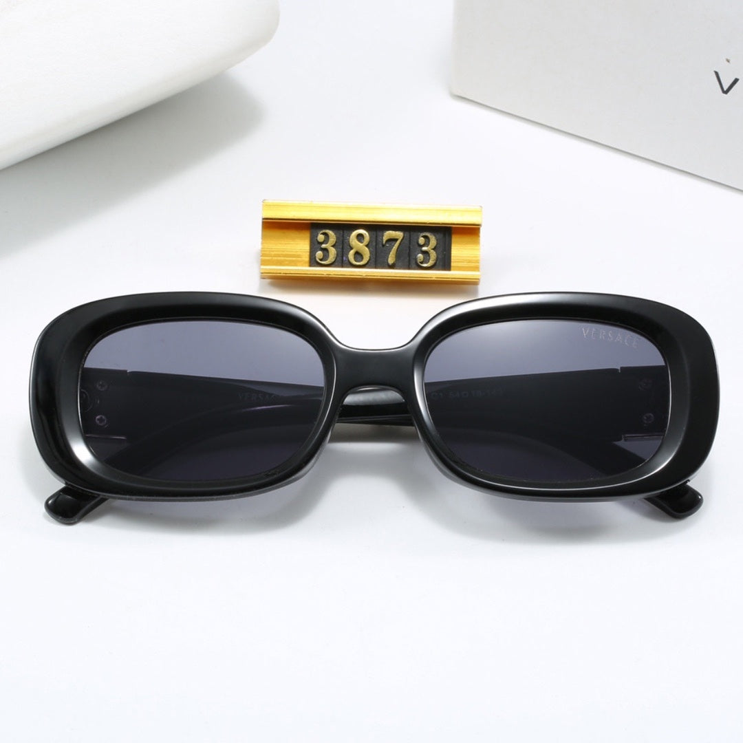 Gafas de sol retro con montura cuadrada pequeña