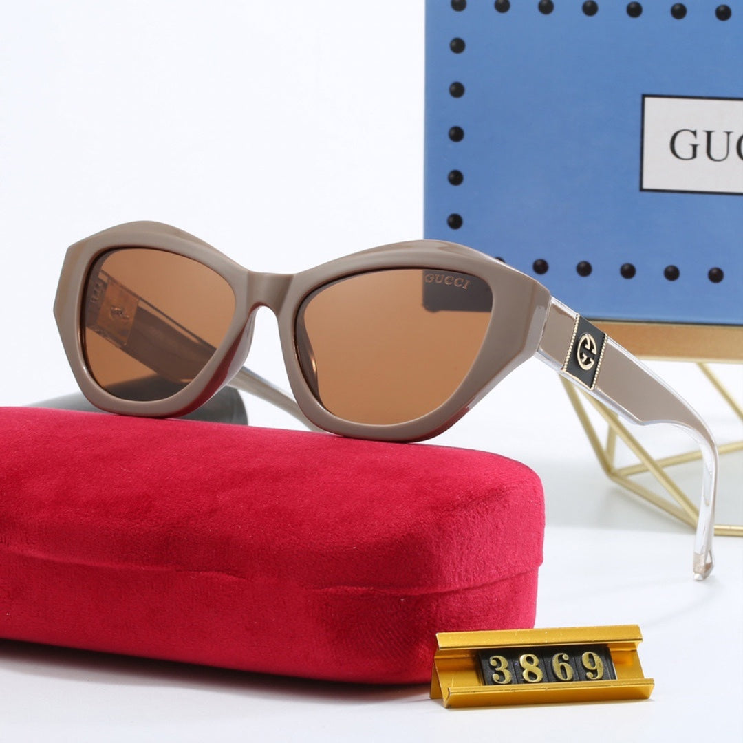 Gafas de sol poligonales modernas y de moda
