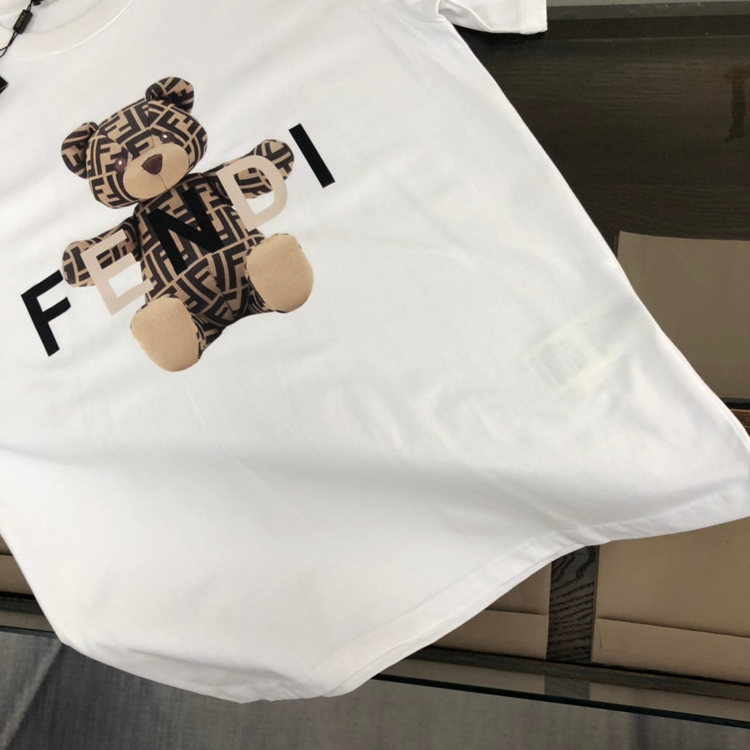 Camiseta con estampado de oso