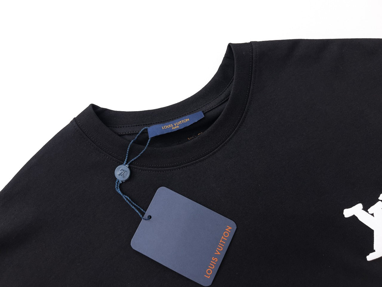 Camiseta con estampado clásico en la parte delantera y trasera