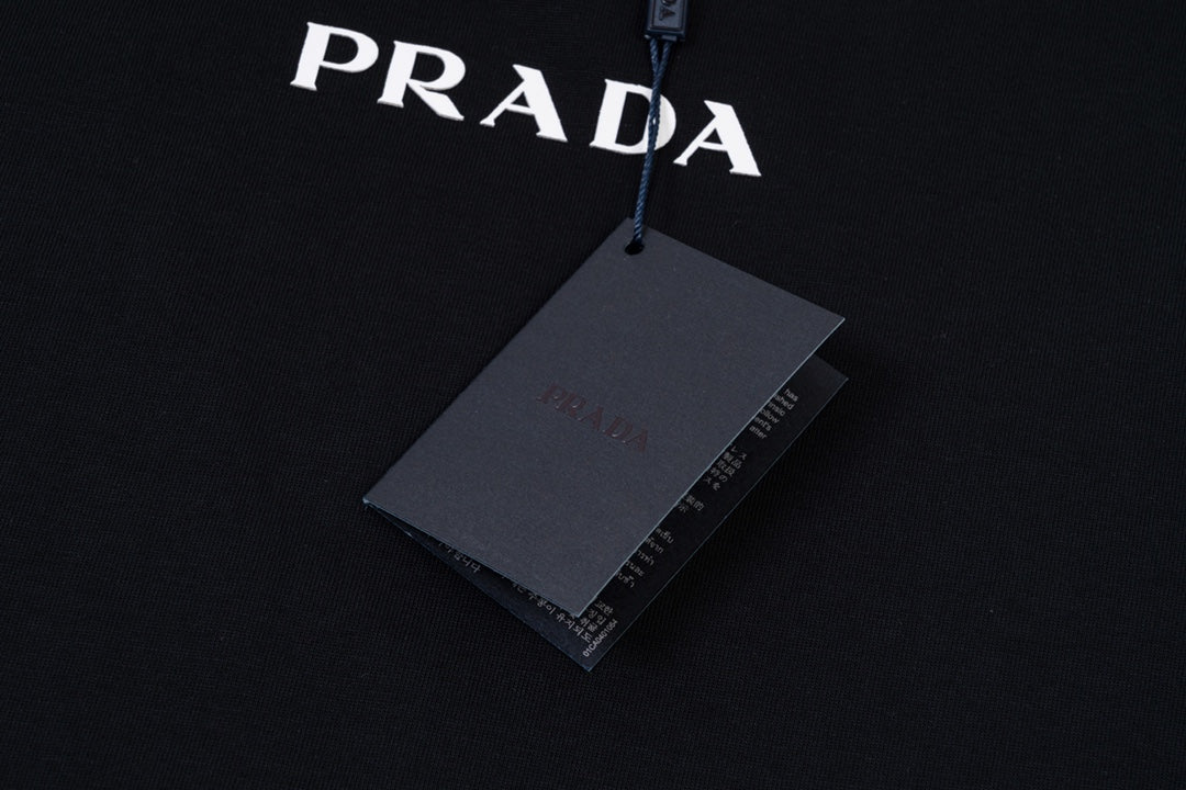 Camiseta con estampado de letras