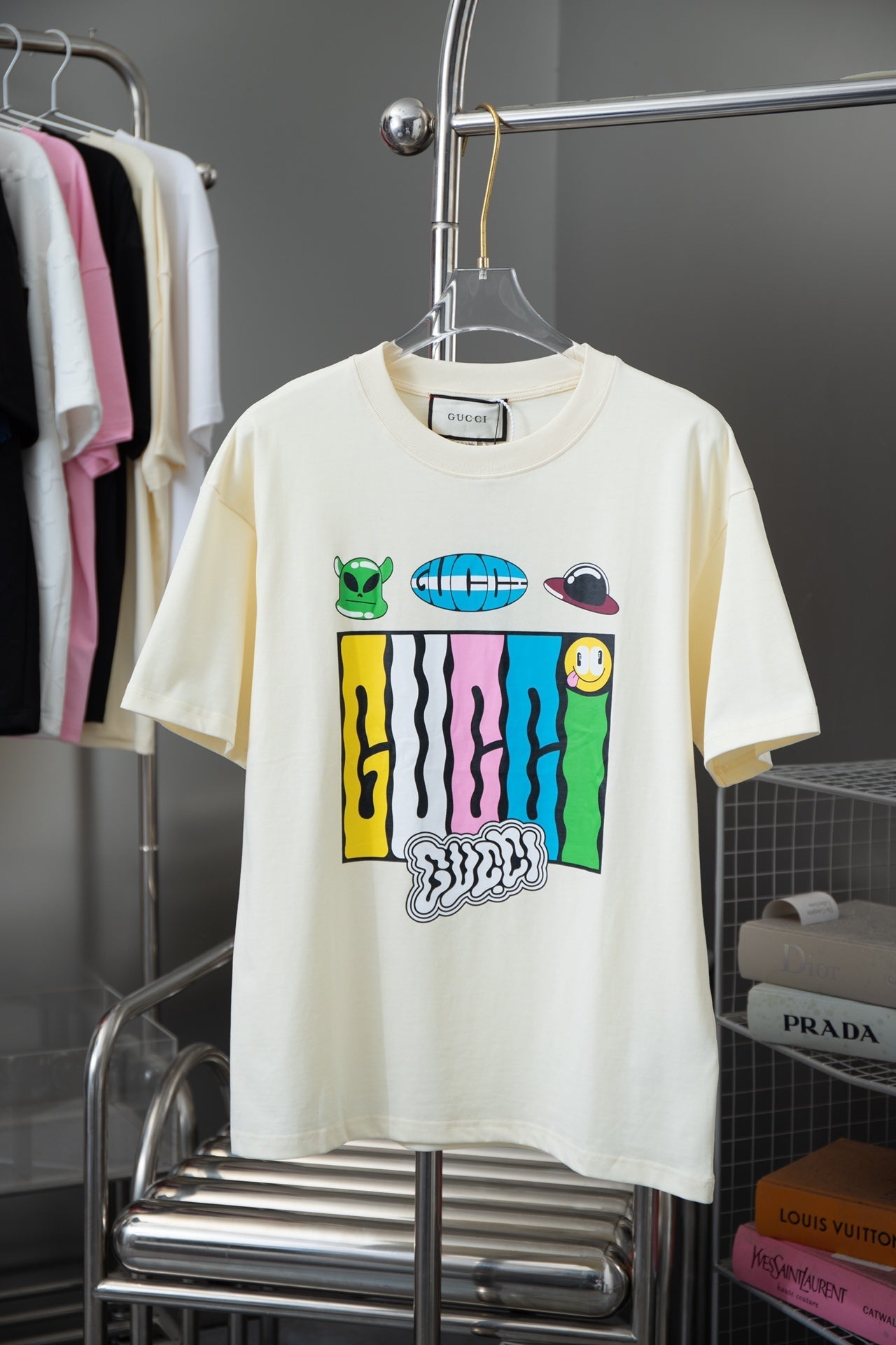 Camiseta con estampado de dibujos animados divertidos