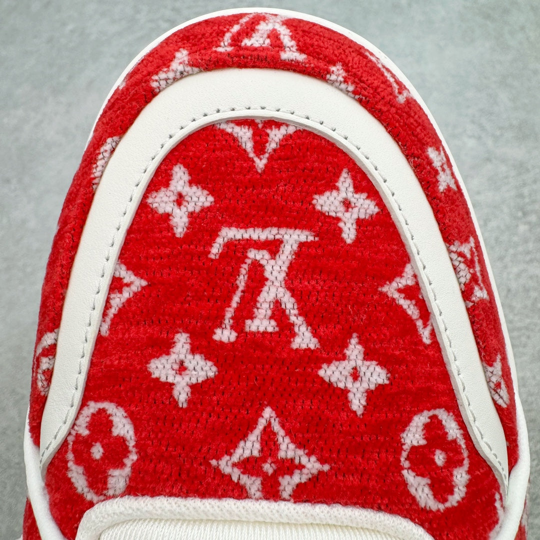 Zapatos clásicos rojos