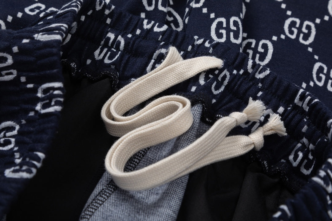 Pantalones con cinta y estampado integral