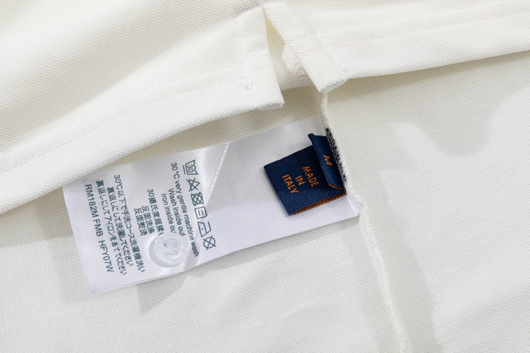 Camisa polo bordada en el pecho