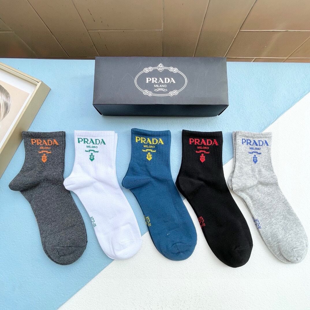 Calcetines con estampado de letras
