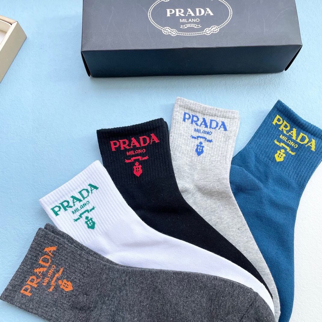 Calcetines con estampado de letras