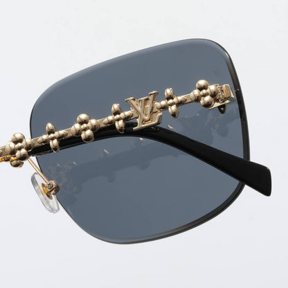 Nuevas gafas de sol sin montura con patillas distintivas