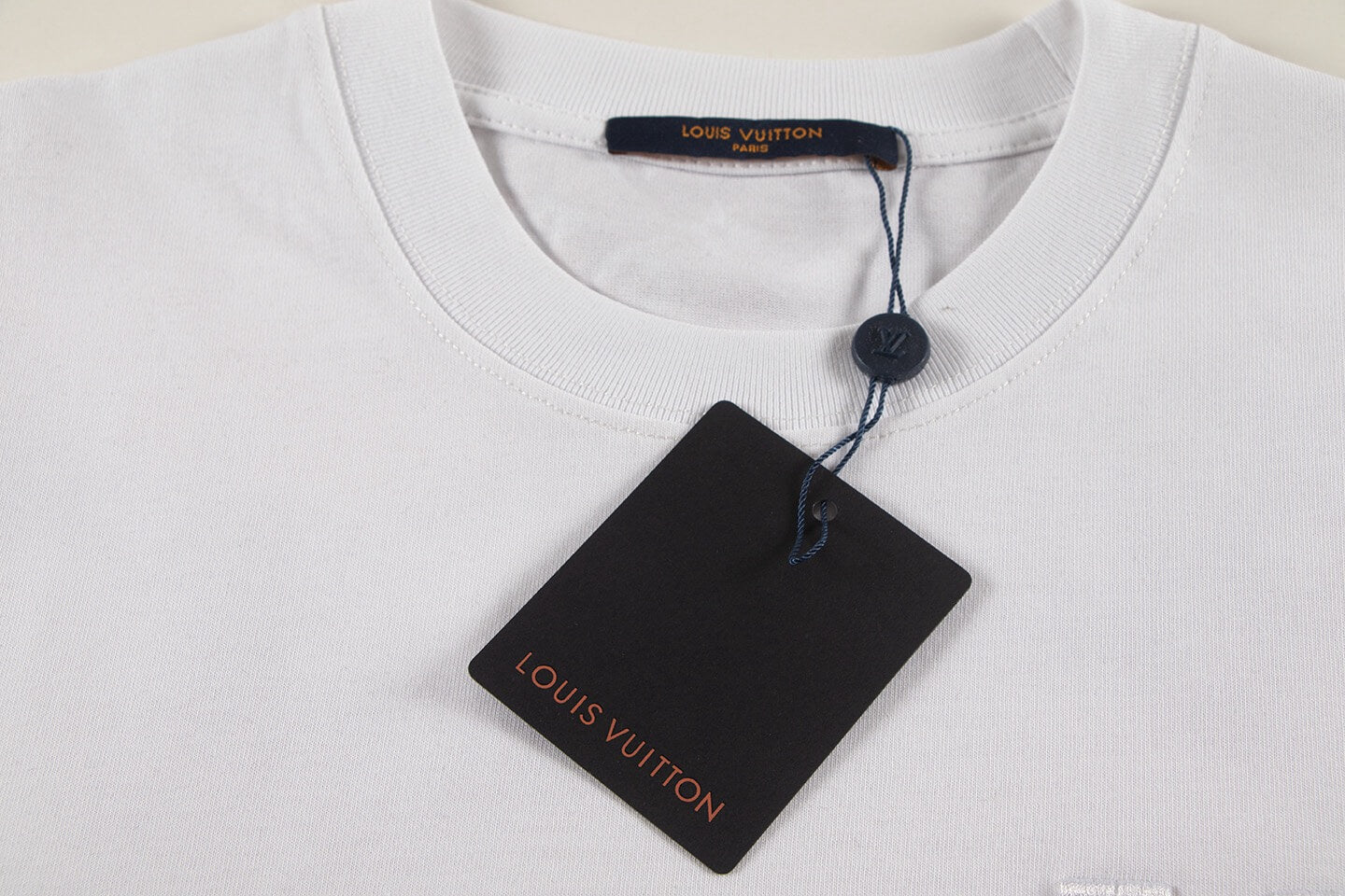 Camiseta con renderizado de degradado