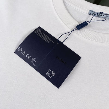 Camiseta con bolsillo utilitario