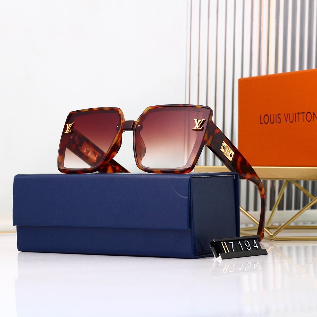 Gafas de sol retro con montura grande y patillas estampadas