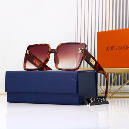 Gafas de sol retro con montura grande y patillas estampadas