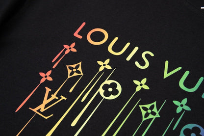Camiseta con estampado de borlas de colores