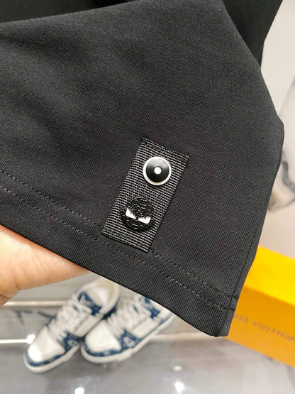 Camiseta con estampado de ojos