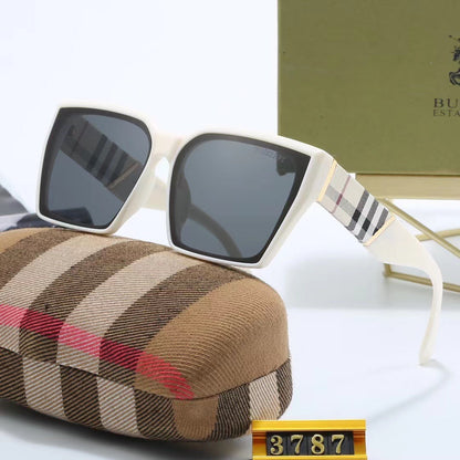 Gafas de sol clásicas cuadradas a cuadros