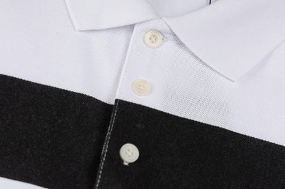 Camiseta polo con costuras de rayas