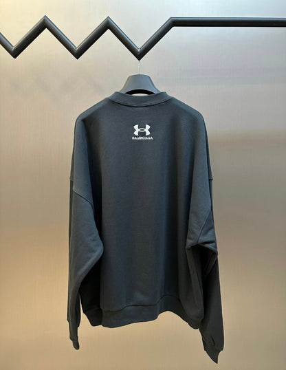 Sweat-shirt à manches superposées artificielles