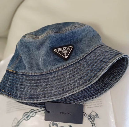 Sombrero de pescador de mezclilla con patrón clásico