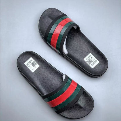 Sandalias ligeras y de moda