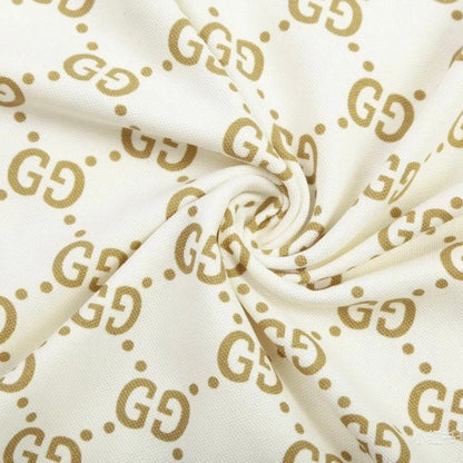 Polo clásico con estampado integral
