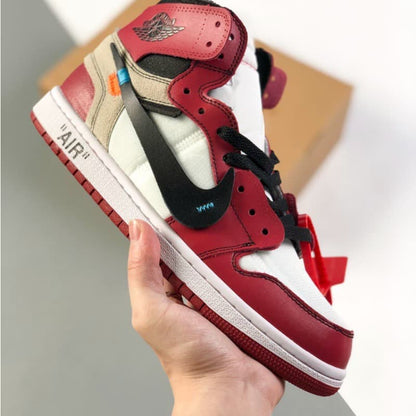 Zapatillas clásicas rojas