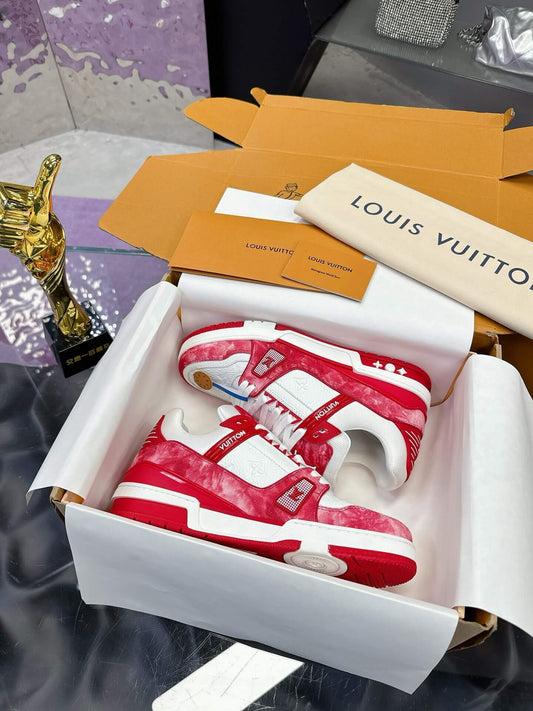 Classic Series Red Sneakers
