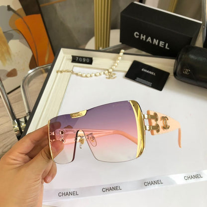 Gafas de sol de una pieza sin marco con diseño degradado