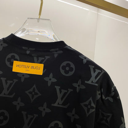 Camiseta con estampado a todo color