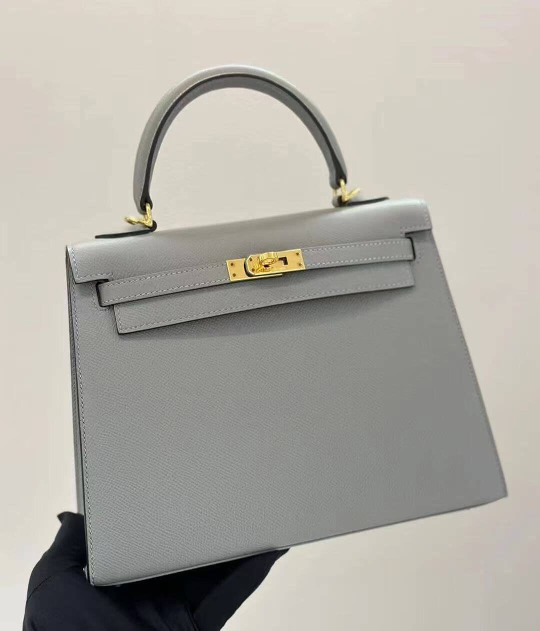 Bolso tote clásico de cuero