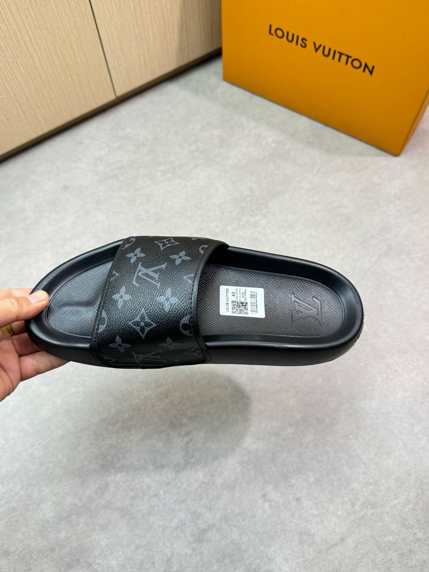 Pantuflas clásicas multicolor con estampado integral