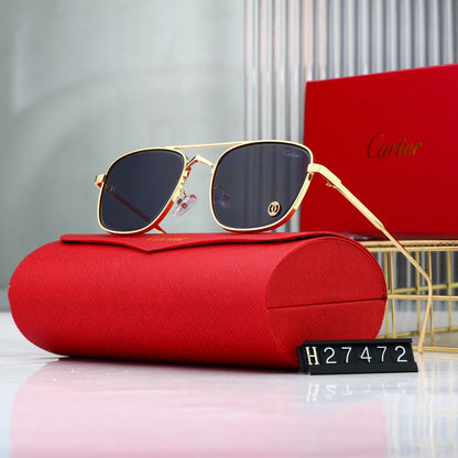 Gafas de sol con montura dorada