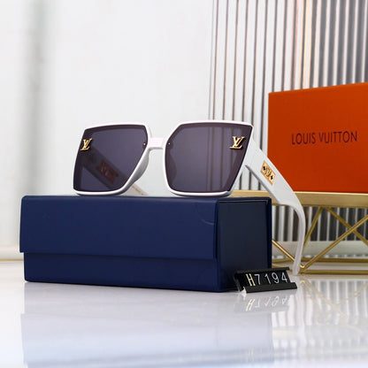 Gafas de sol retro con montura grande y patillas estampadas