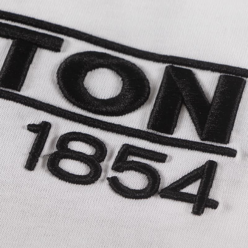 T-shirt brodé « Grande Fleur » 2025