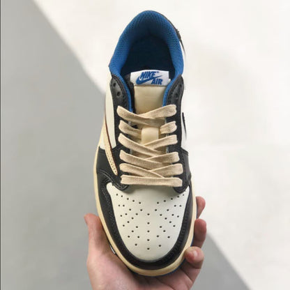 Zapatillas bajas con bloques de color negro y azul