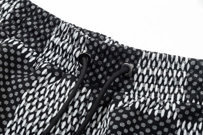 Short de plage à carreaux tendance