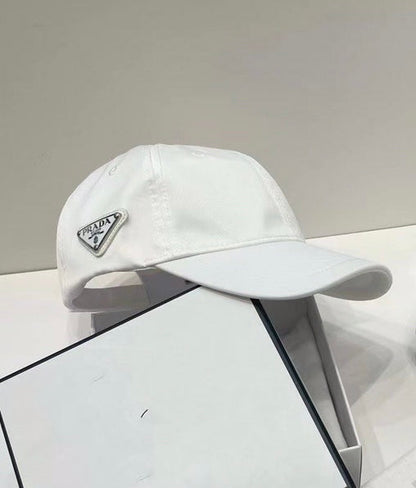 Sombrero minimalista clásico