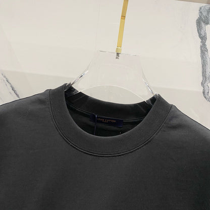 Camiseta bordada con inyección de tinta