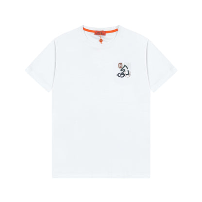 Camiseta azul bordada