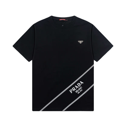 Camiseta clásica con estampado de triángulos