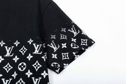 Camiseta con estampado completo de medio cuerpo