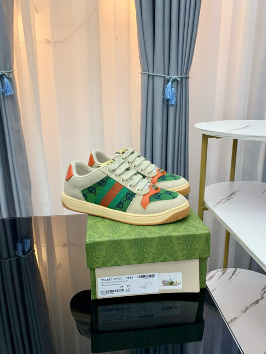 Green Double-G Design Sneakers