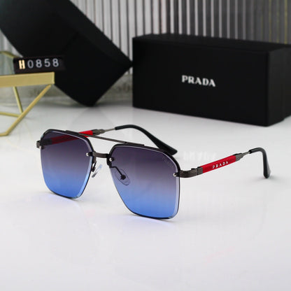 Gafas de sol con montura fina dorada