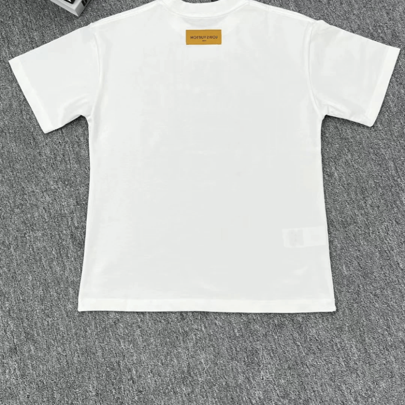 Nueva camiseta estampada 2025