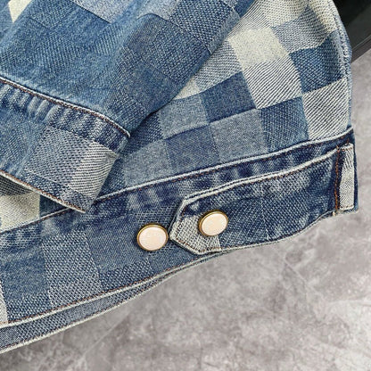Veste à carreaux très populaire