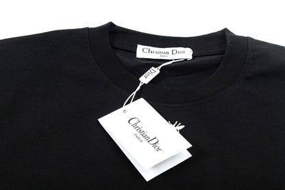 Camiseta con bordado de letras