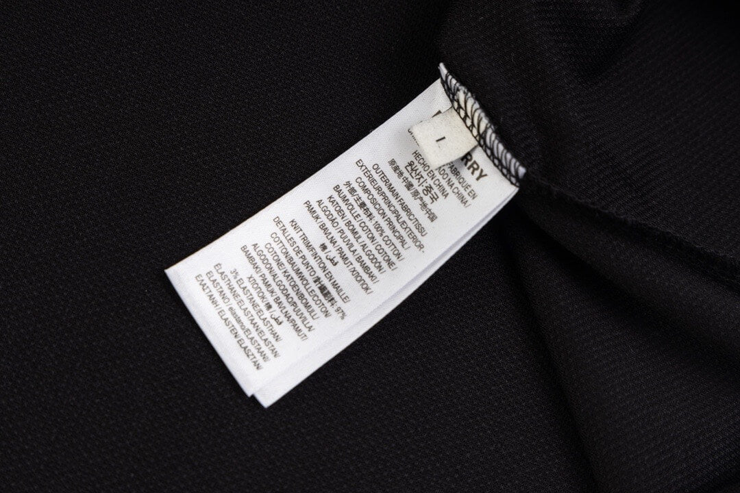 Camiseta polo con bordado de caballo de guerra a rayas