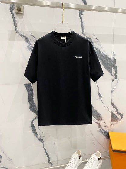 Camiseta con estampado sencillo