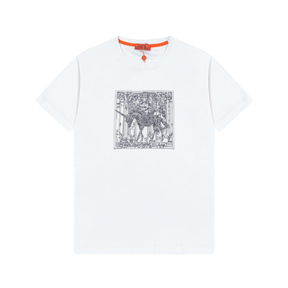 Camiseta bordada con caballo exquisito