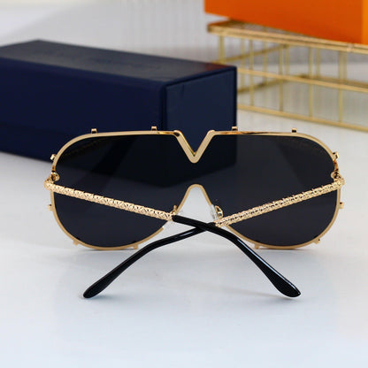 Gafas de sol modernas con montura metálica en forma de V