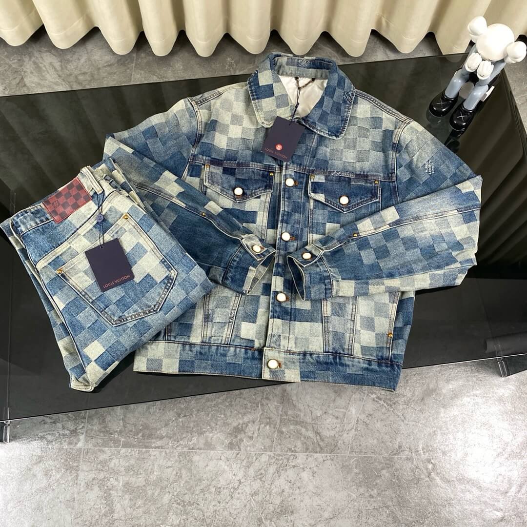 Veste à carreaux très populaire